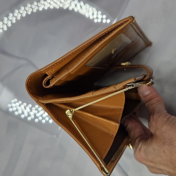 LONGCHAMP CHECK BOOK WALLET COIN CASE IN CLASSIC TAN - Picture 8 of 8